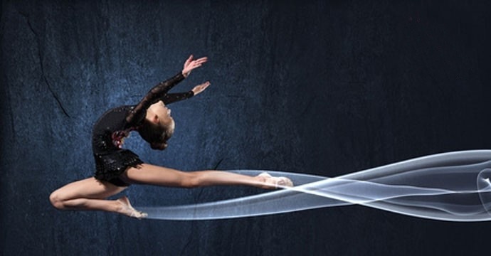 Baguette en bois avec ruban pour la danse